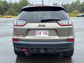Jeep Cherokee * Trailhawk * CARFAX * ОПЦИЯ ЗА ФИНАНСИРАНЕ , снимка 4