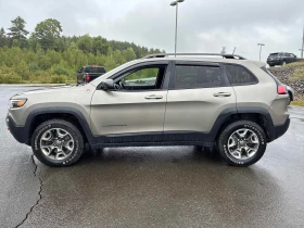 Jeep Cherokee * Trailhawk * CARFAX * ОПЦИЯ ЗА ФИНАНСИРАНЕ , снимка 2