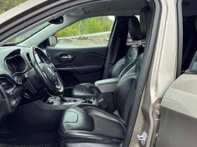 Jeep Cherokee * Trailhawk * CARFAX * ОПЦИЯ ЗА ФИНАНСИРАНЕ , снимка 13