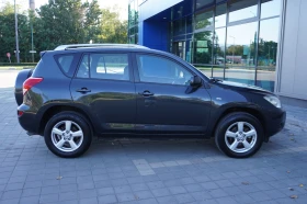 Toyota Rav4 2.2 D4-D/KEYLESSGO/ПОДГРЕВ/КОЖА/КАТО НОВ!!, снимка 6