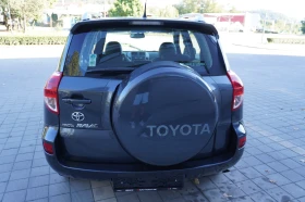 Toyota Rav4 2.2 D4-D/KEYLESSGO/ПОДГРЕВ/КОЖА/КАТО НОВ!!, снимка 4