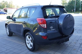 Toyota Rav4 2.2 D4-D/KEYLESSGO/ПОДГРЕВ/КОЖА/КАТО НОВ!!, снимка 3