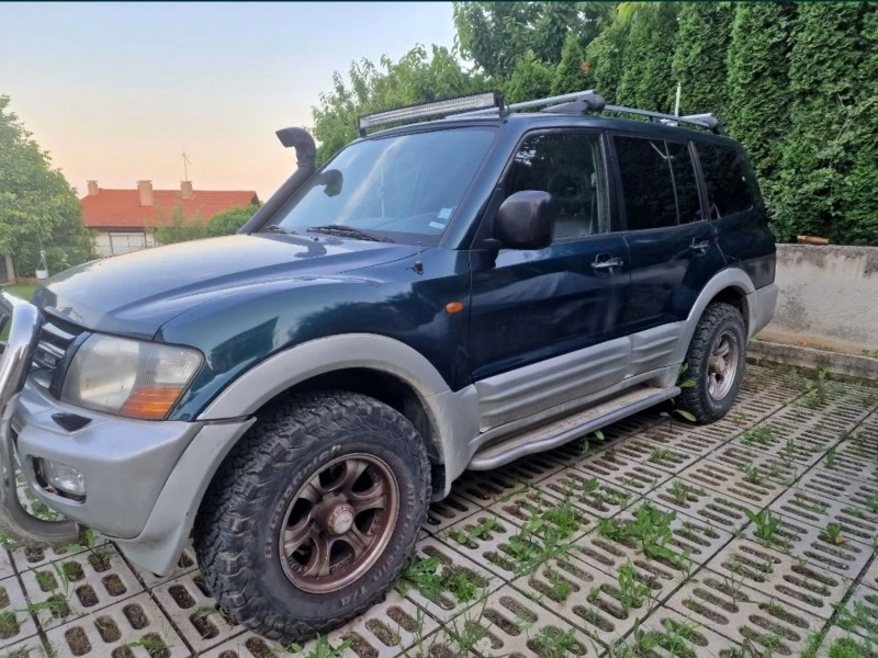 Mitsubishi Pajero 3.5, снимка 4 - Автомобили и джипове - 46253567