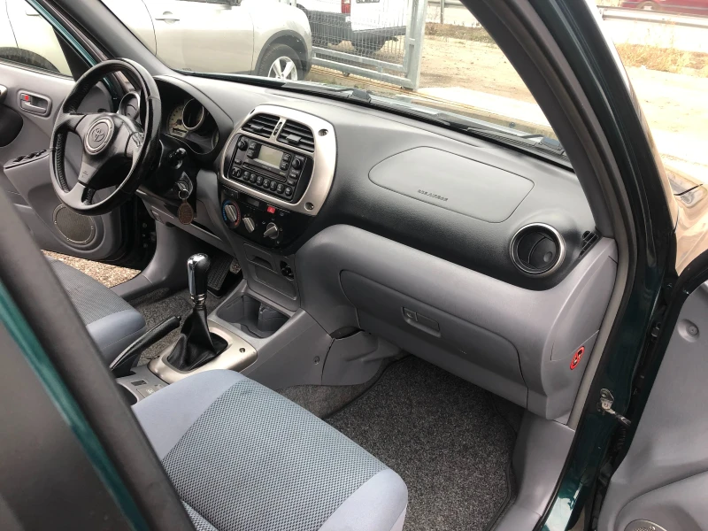 Toyota Rav4 2.0 GAZ ITALIA 4X4, снимка 15 - Автомобили и джипове - 49305843