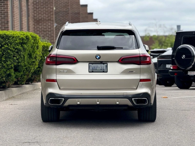 BMW X5 xDriver40i M packet, снимка 8 - Автомобили и джипове - 50580953