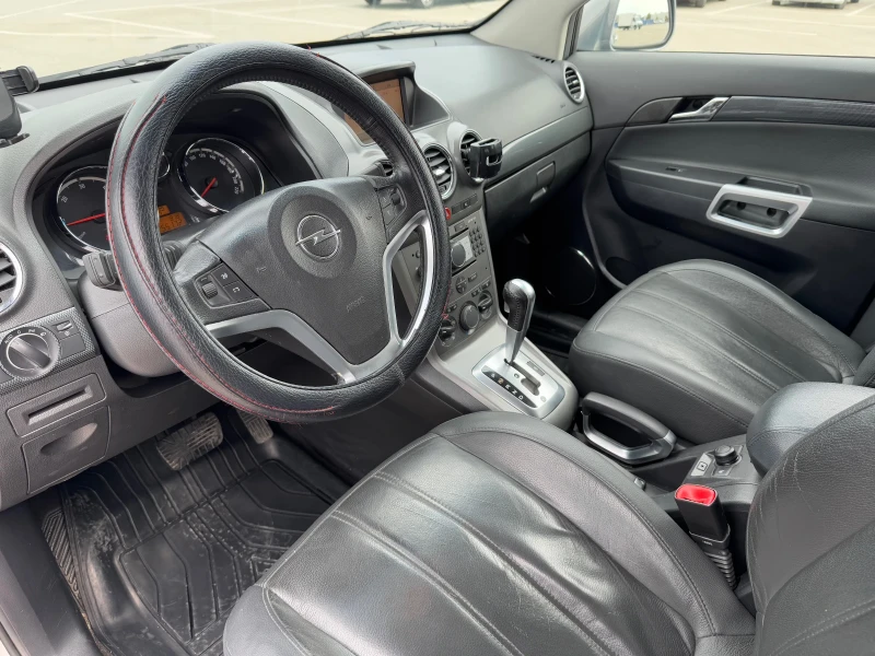 Opel Antara 2.0 4x4 Кожа, снимка 10 - Автомобили и джипове - 52118708