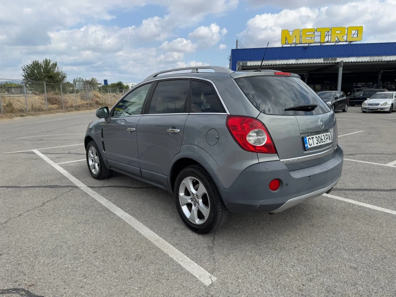 Opel Antara 2.0 4x4 Кожа, снимка 4 - Автомобили и джипове - 52118708