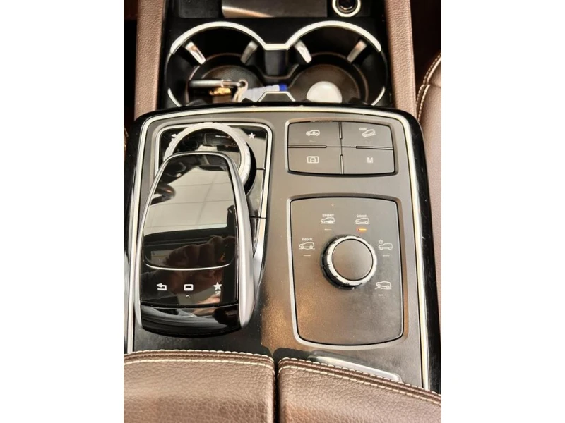 Mercedes-Benz GLE 350 AMG* 4MATIC* Memory* Подгрев* Keyless* Pano* Navi, снимка 12 - Автомобили и джипове - 52966810
