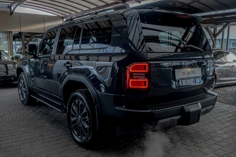 Toyota Land cruiser J250/i-Force MAX/4WD/Обдухване/JBL/HuD/Шибедах, снимка 5 - Автомобили и джипове - 52999833