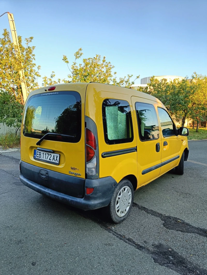 Renault Kangoo 1.4 бензин, снимка 7 - Автомобили и джипове - 53013506