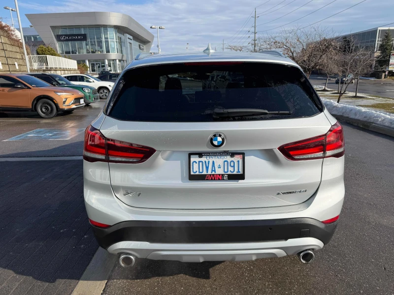 BMW X1, снимка 4 - Автомобили и джипове - 53301397