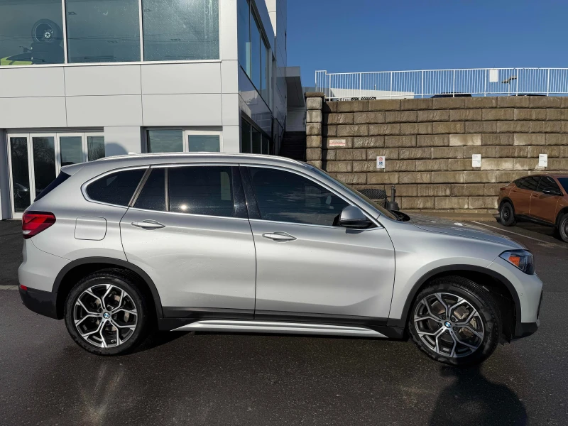 BMW X1, снимка 3 - Автомобили и джипове - 53301397