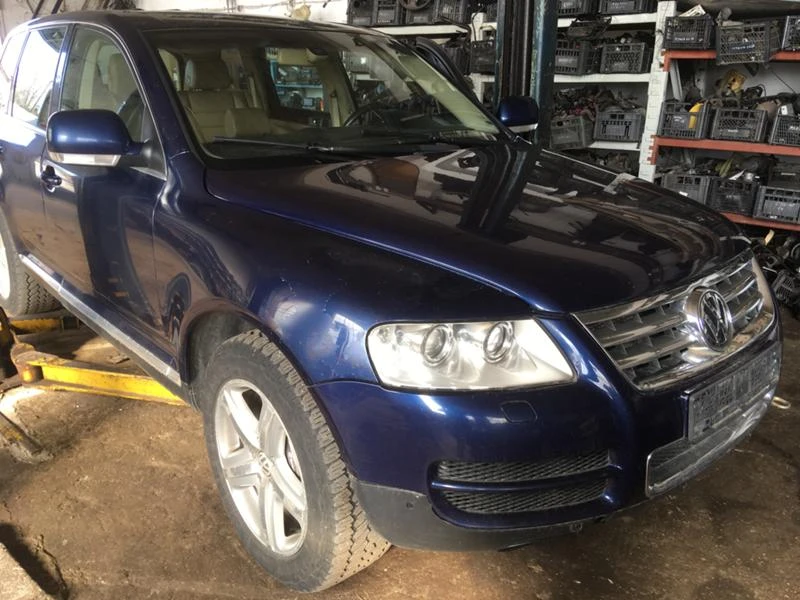 VW Touareg 5.0TDI, снимка 1 - Автомобили и джипове - 32526639