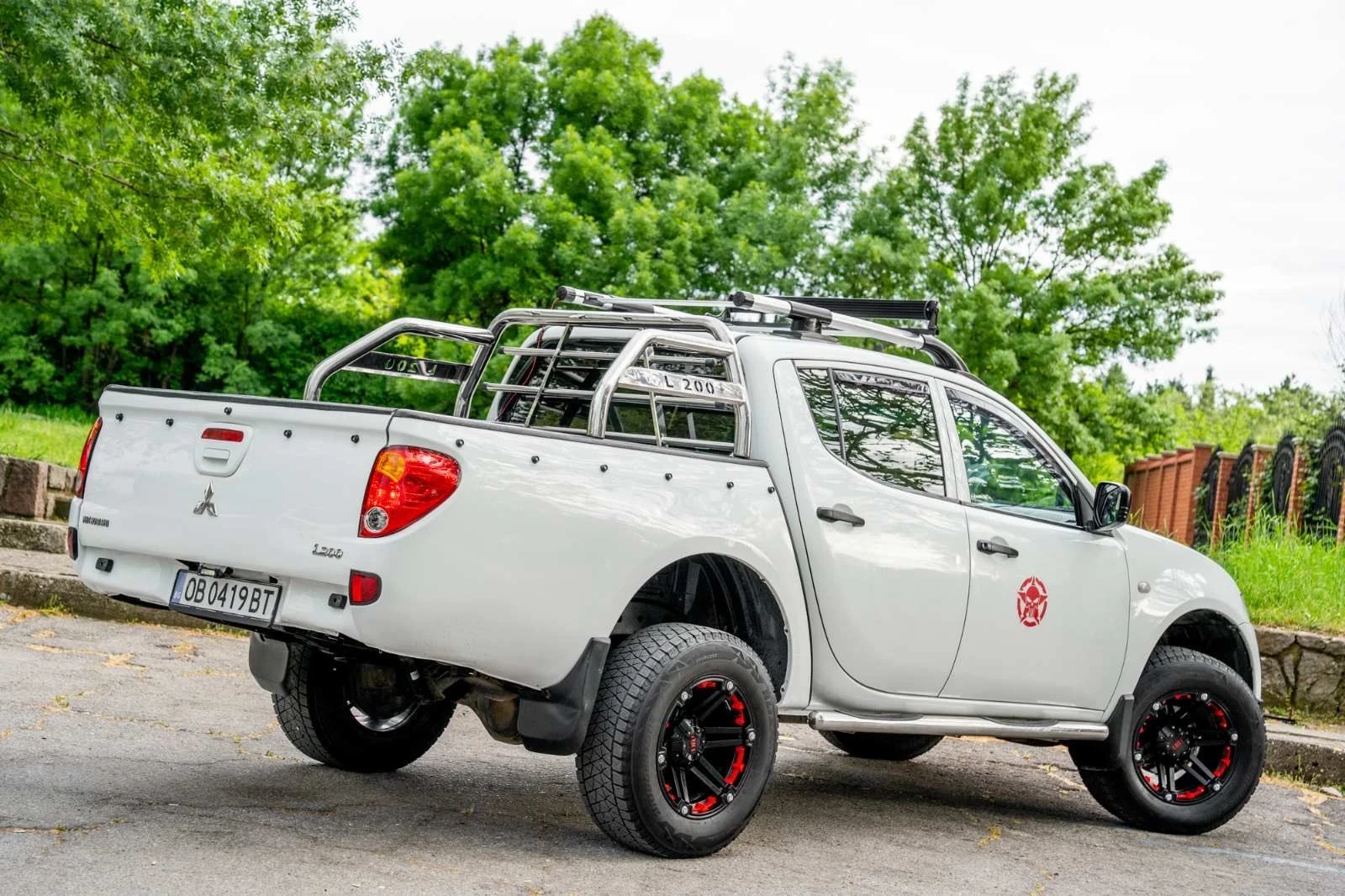 Mitsubishi L200 MITSUBISHI L200 4x4 off-road - изображение 6