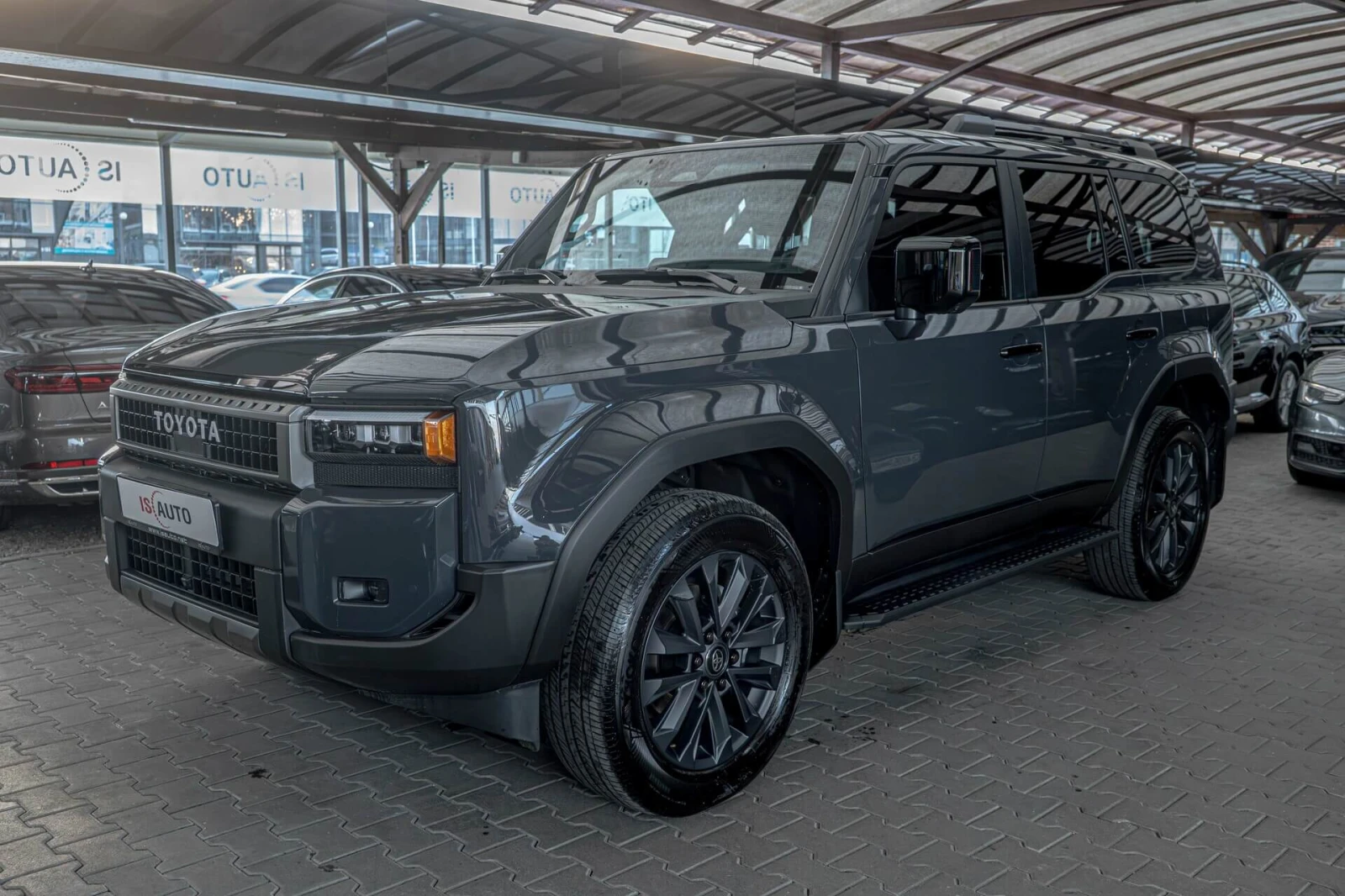 Toyota Land cruiser J250/i-Force MAX/4WD/Обдухване/JBL/HuD/Шибедах - изображение 3