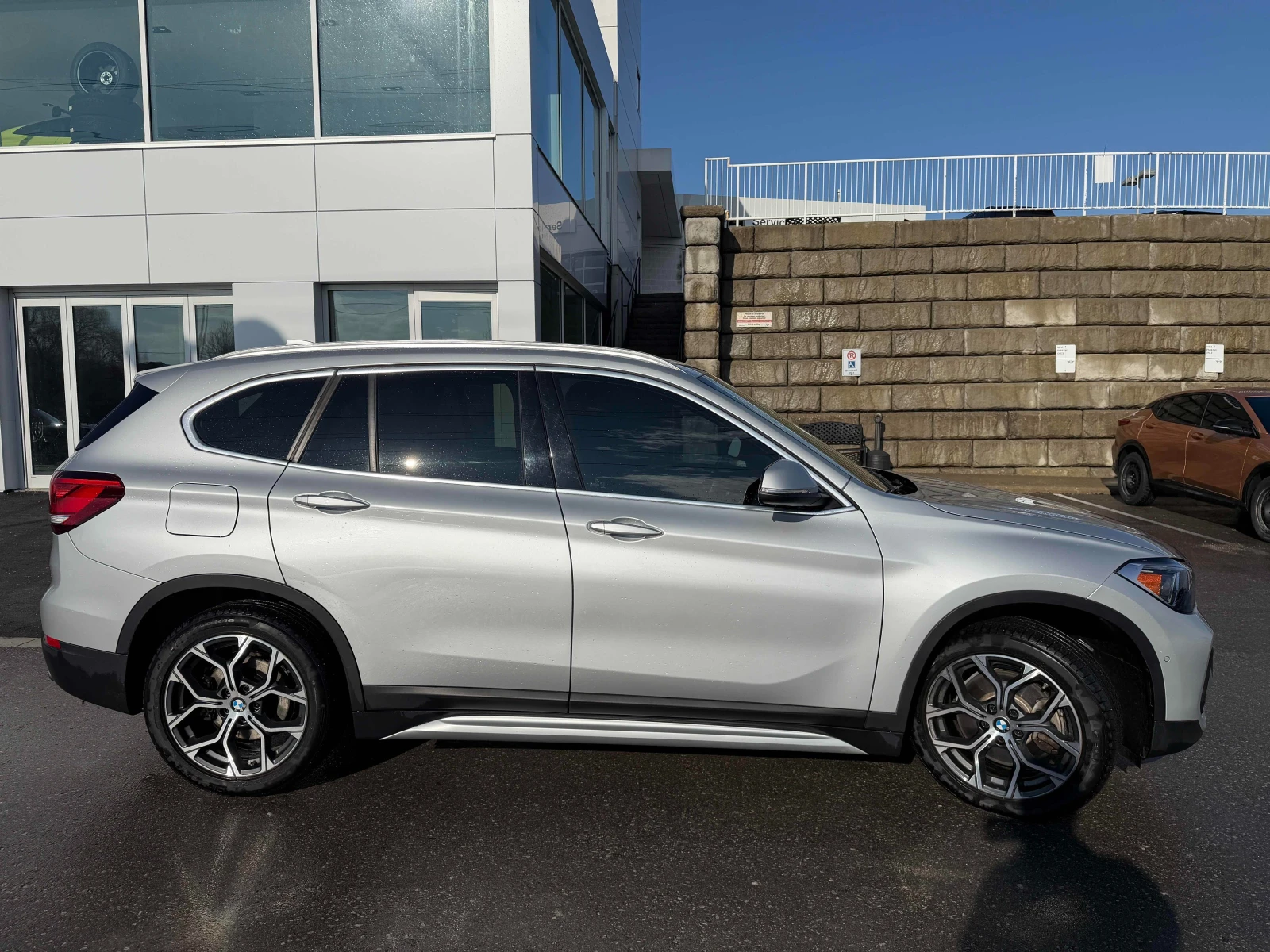 BMW X1  - изображение 3