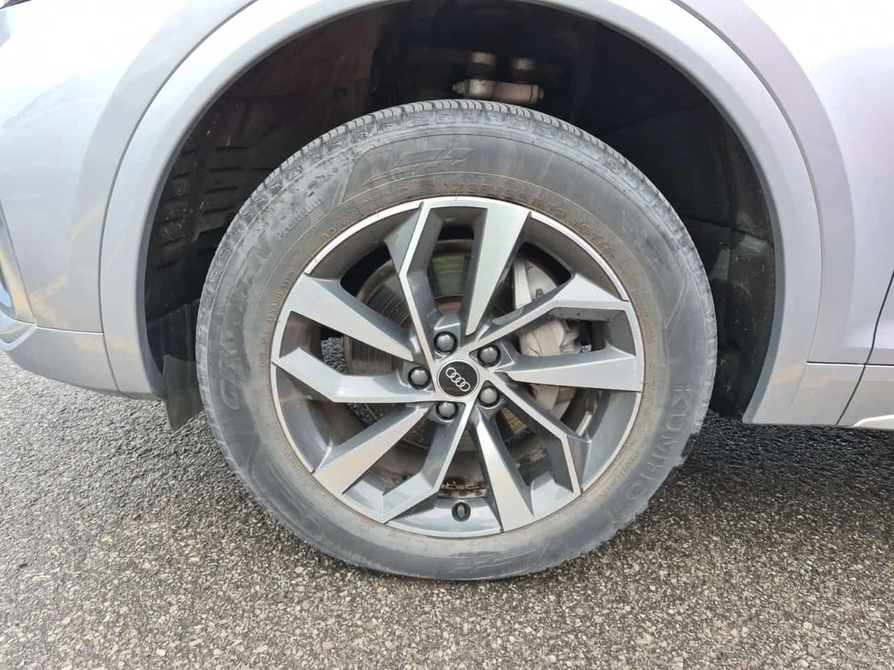 Audi Q5 * TECHNIK * CARFAX * 2 КЛЮЧА * ОБДУХВАНЕ, снимка 6 - Автомобили и джипове - 54456892