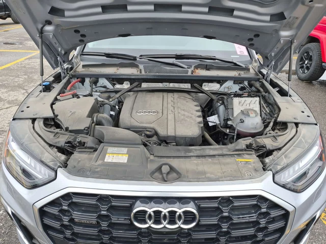 Audi Q5 * TECHNIK * CARFAX * 2 КЛЮЧА * ОБДУХВАНЕ, снимка 17 - Автомобили и джипове - 54456892