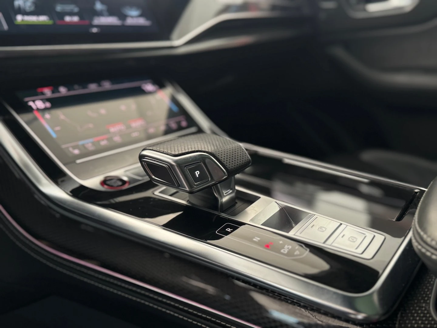 Audi SQ8 | Mobile.bg � ����������� 14
