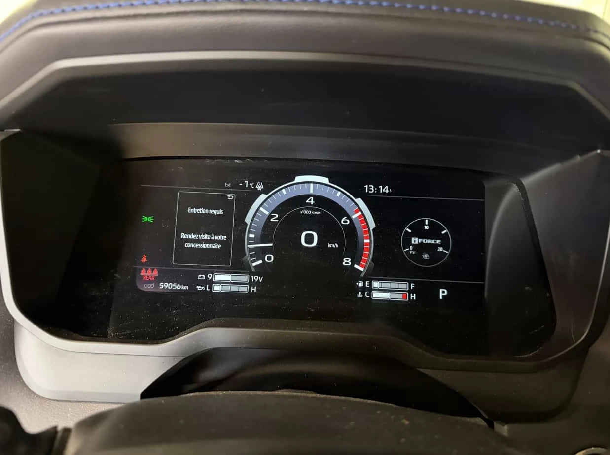 Toyota Tundra * Platinum* АВТОКРЕДИТ БЕЗ ПЪРВОНАЧАЛНА ВНОСКА* , снимка 8 - Автомобили и джипове - 54614761