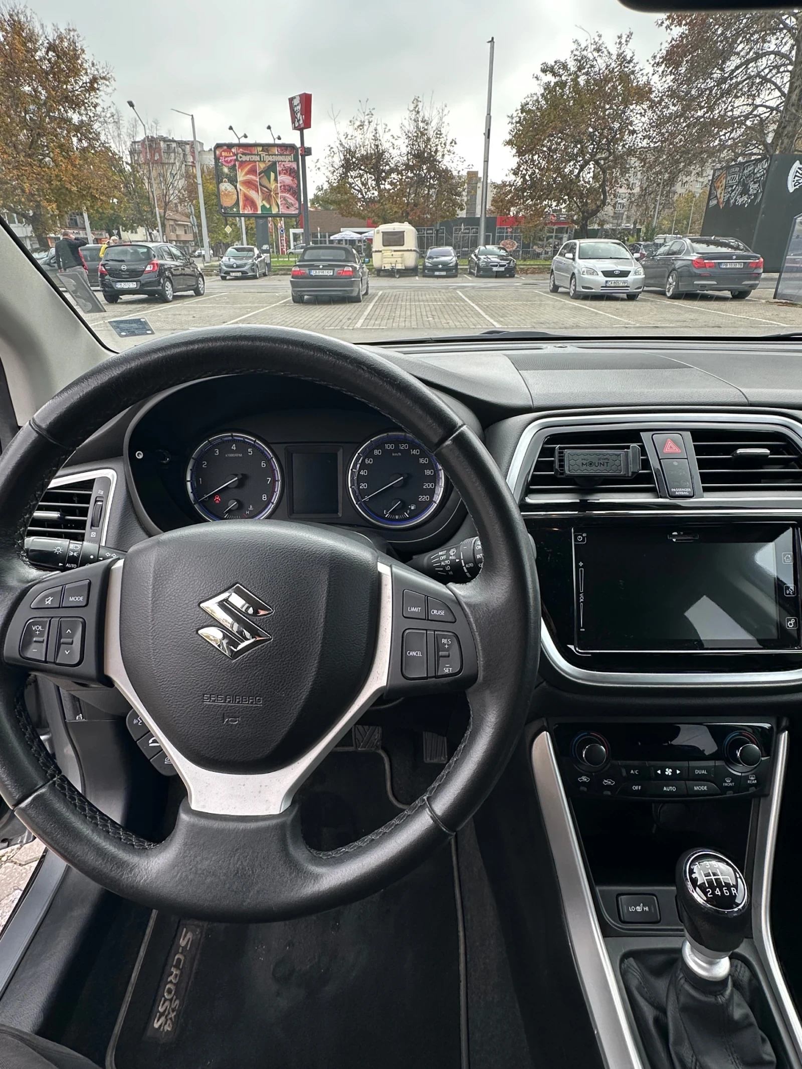 Suzuki SX4 S-Cross, снимка 9 - Автомобили и джипове - 54868659