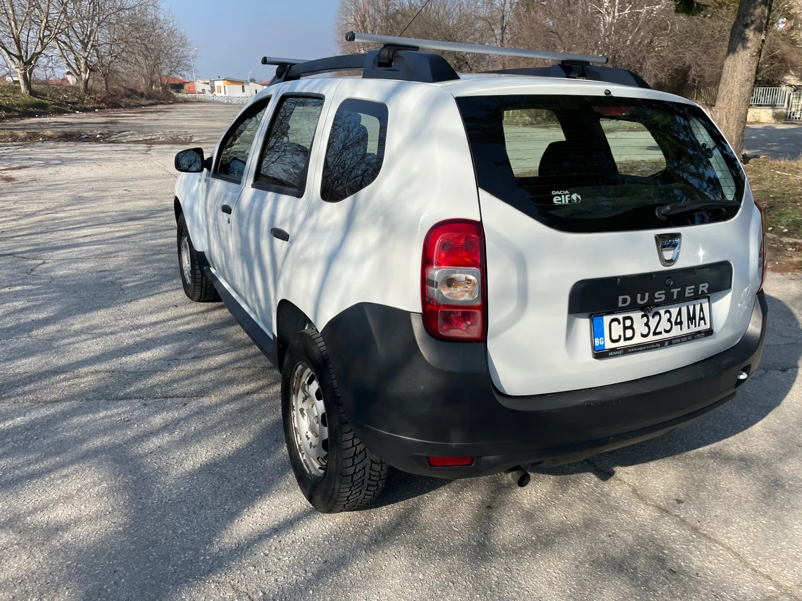 Dacia Duster, снимка 4 - Автомобили и джипове - 55930855