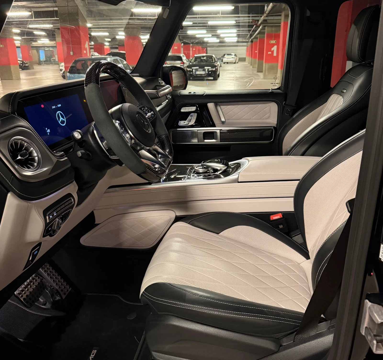 Mercedes-Benz G 63 AMG AMG* BURMESTER* CARBON* 360CAM* MASSAGE | Mobile.bg � ����������� 5