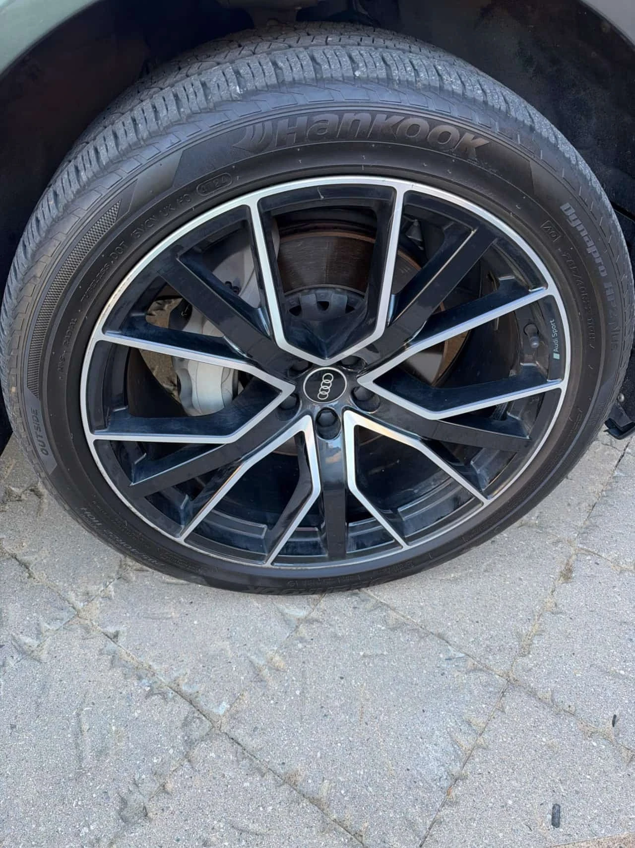 Audi Q8 * Progressiv * CARFAX * , снимка 6 - Автомобили и джипове - 56466489