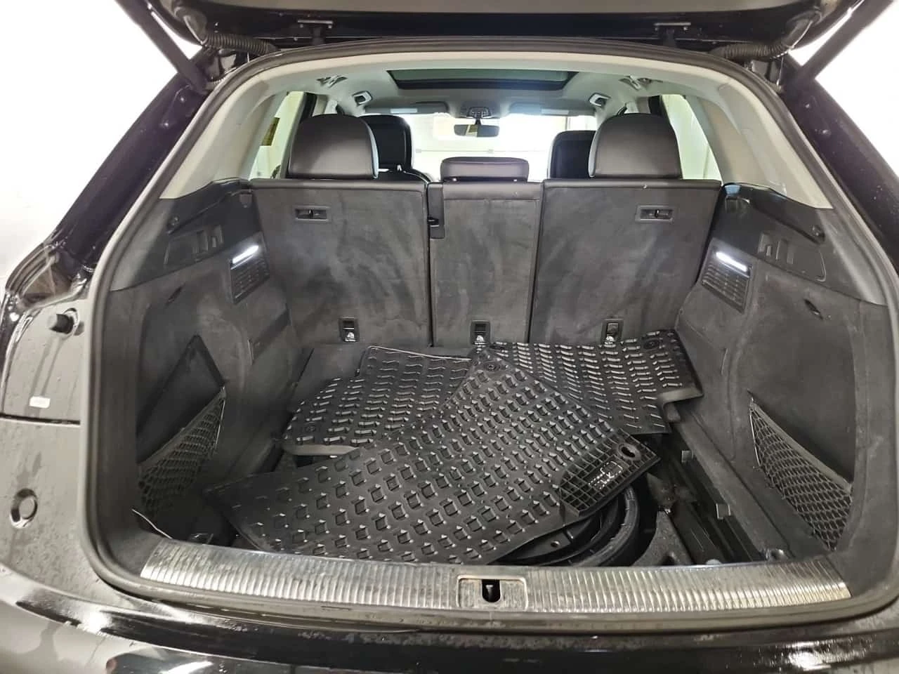 Audi Q5 TECHNIK / 360 / B&O / Carfax / ����������  | Mobile.bg � ����������� 14