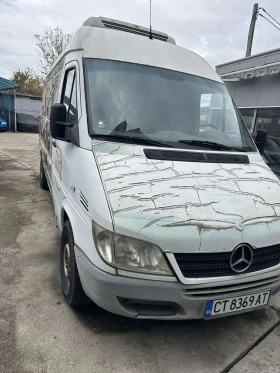     Mercedes-Benz Sprinter 211