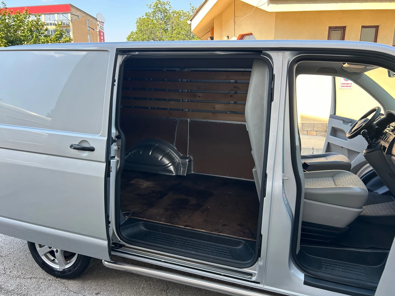 VW Transporter 2.0TDI FACE КЛИМАТИК, снимка 15 - Бусове и автобуси - 55825281
