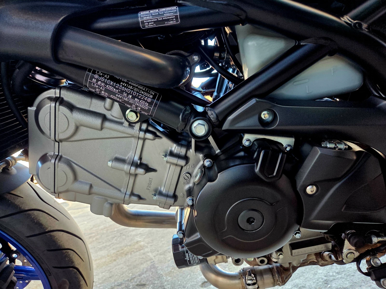 Suzuki SV 650i ABS, TOP!!!, снимка 11 - Мотоциклети и мототехника - 54718845