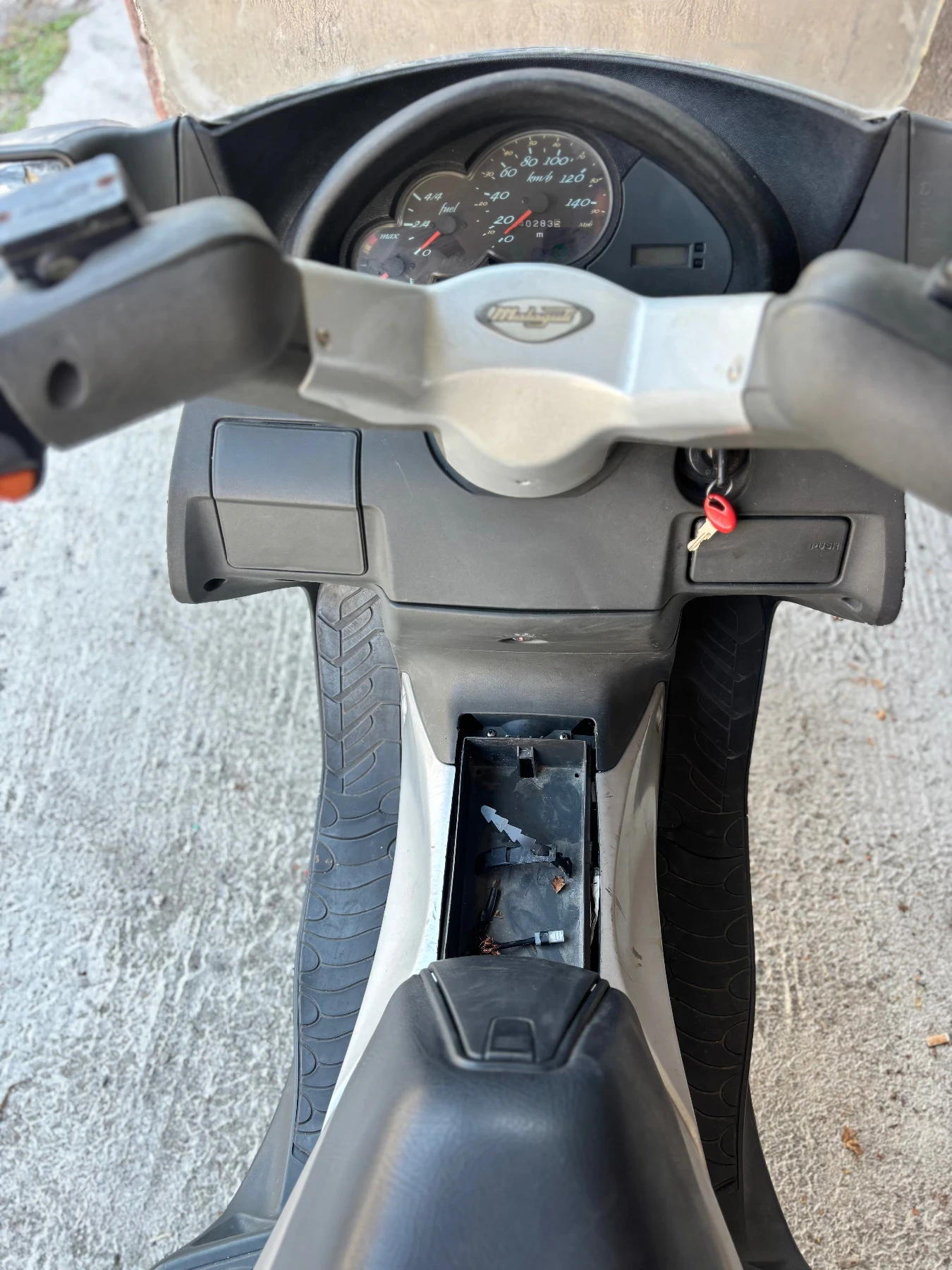 Malaguti Madison, снимка 11 - Мотоциклети и мототехника - 55887849