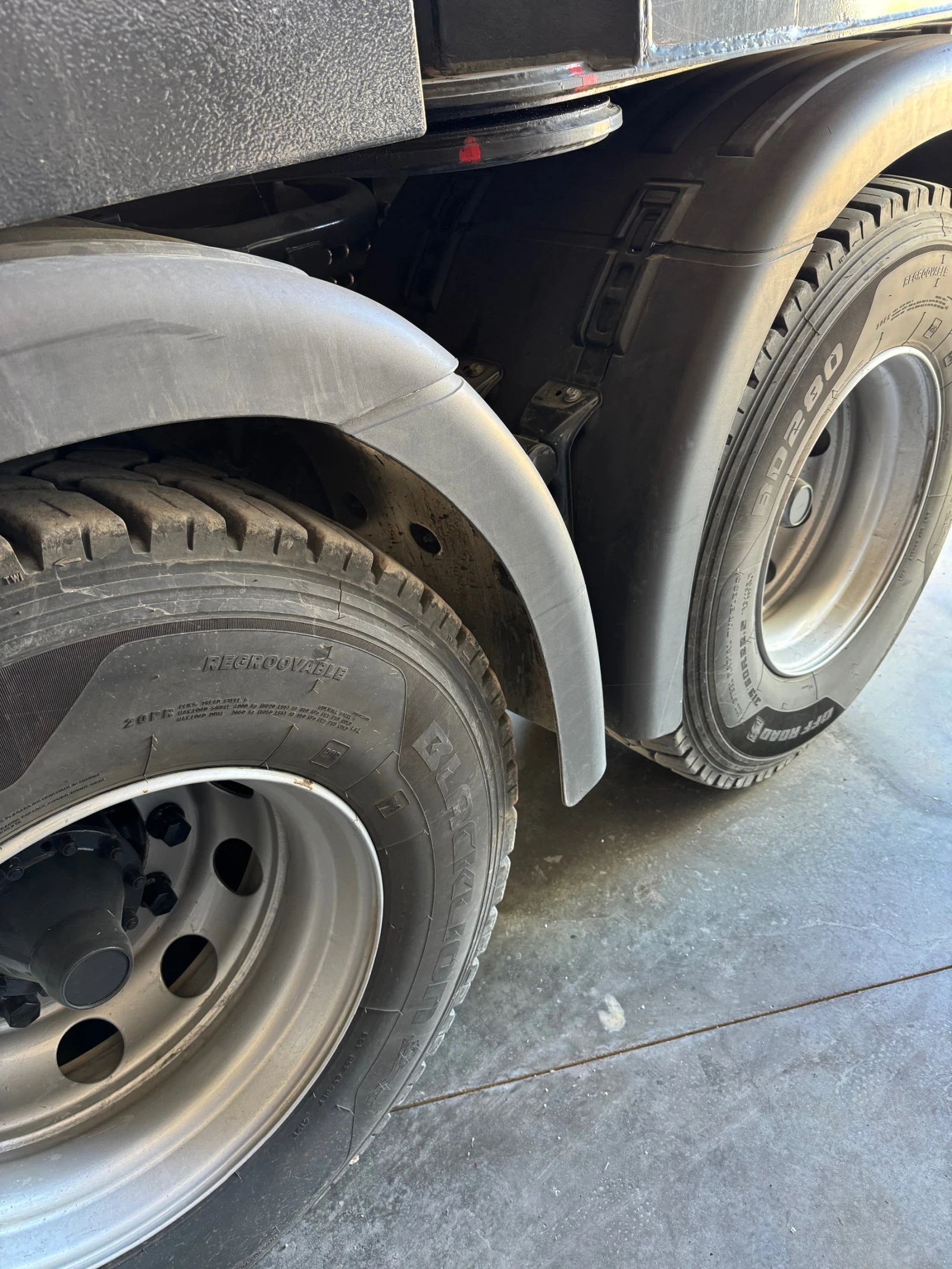  Liebherr-Scania | Mobile.bg   11