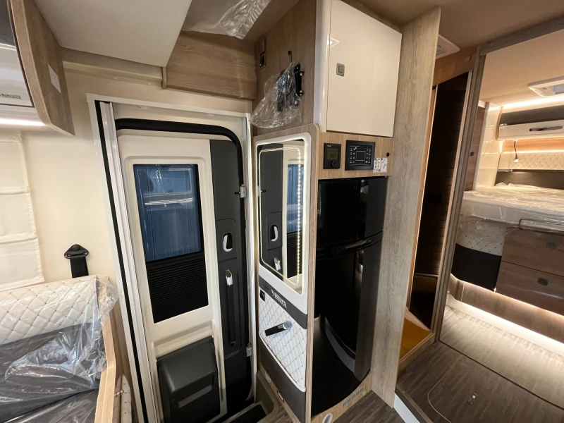 Кемпер Mobilvetta KEA P90 Високо оборудване, снимка 12 - Каравани и кемпери - 51798389