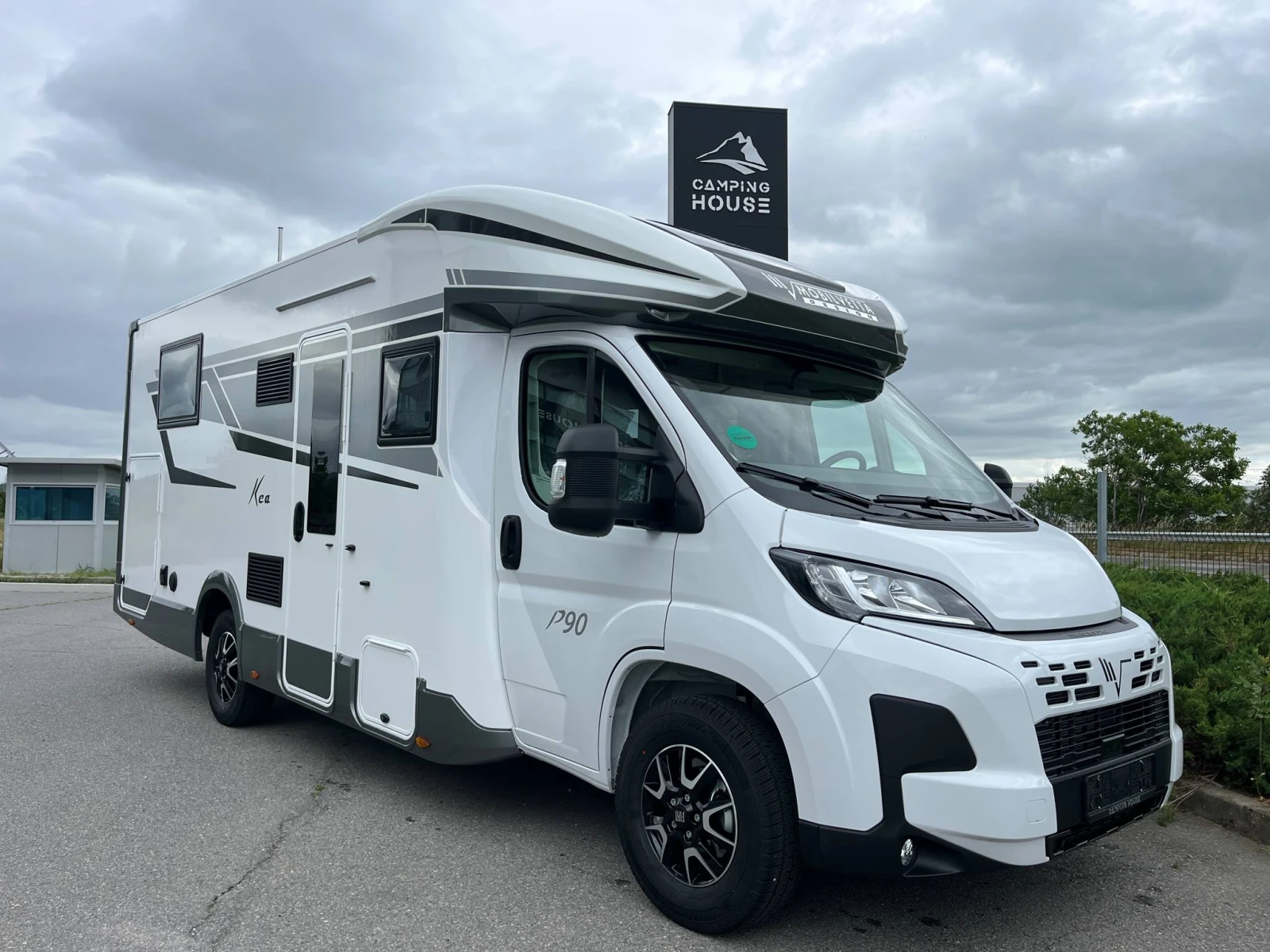 Кемпер Mobilvetta KEA P90 Високо оборудване, снимка 1