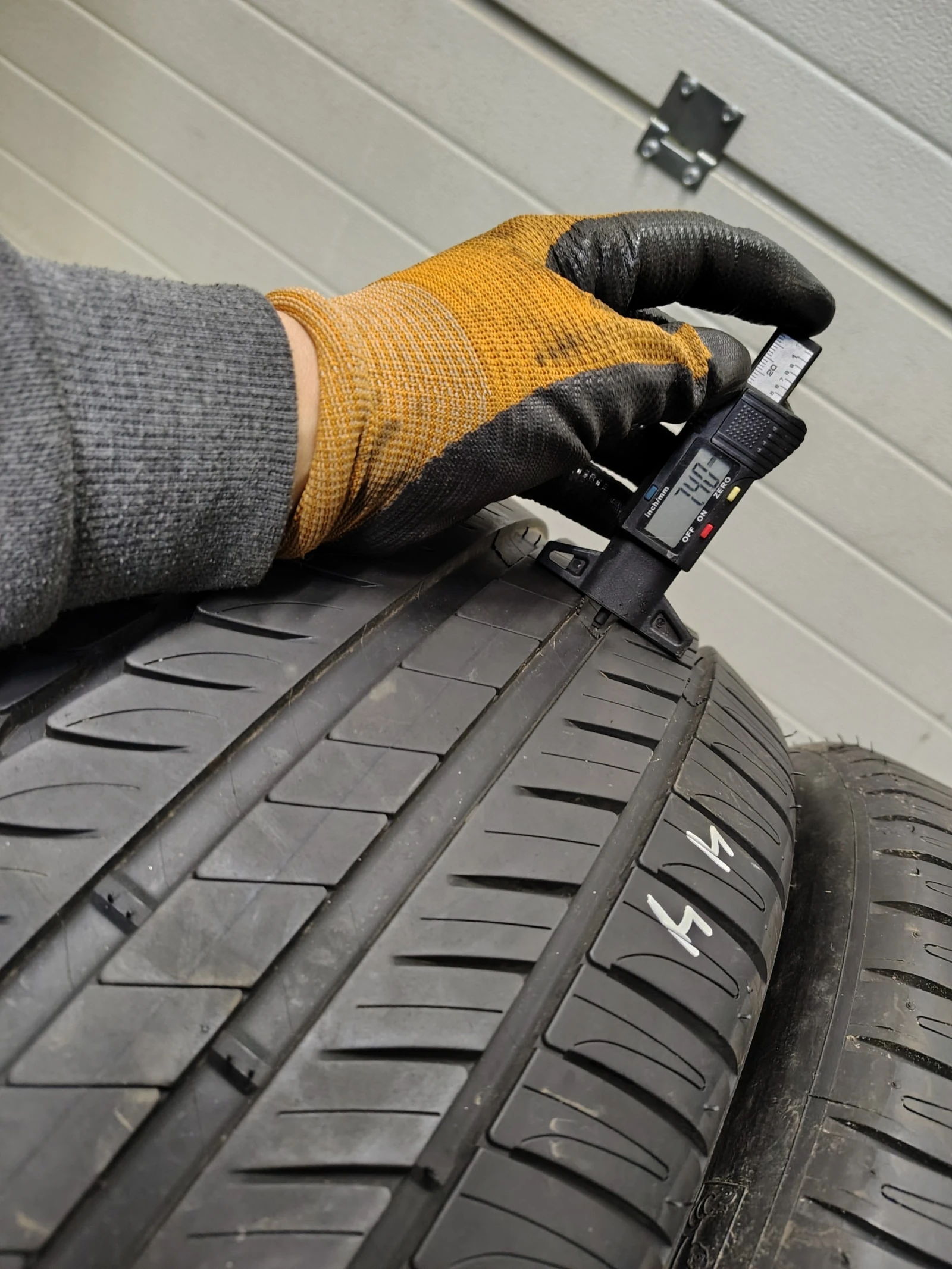  245/40R17 | Mobile.bg   3