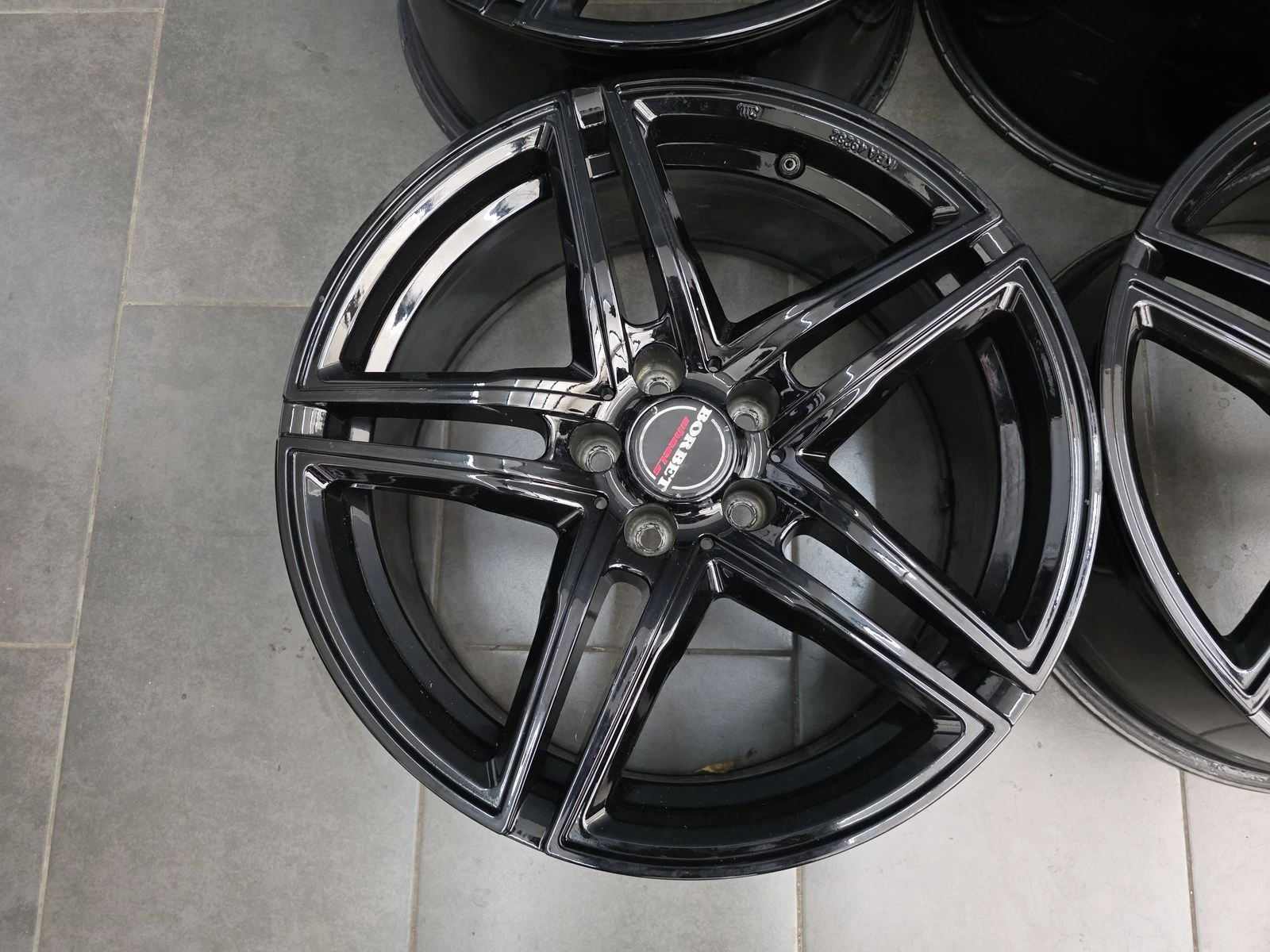 Джанти за Mercedes-Benz, снимка 7 - Гуми и джанти - 56717923