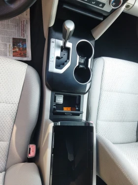 Toyota Camry, снимка 10