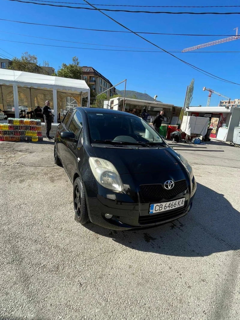 Toyota Yaris 1.3, снимка 2 - Автомобили и джипове - 47440396