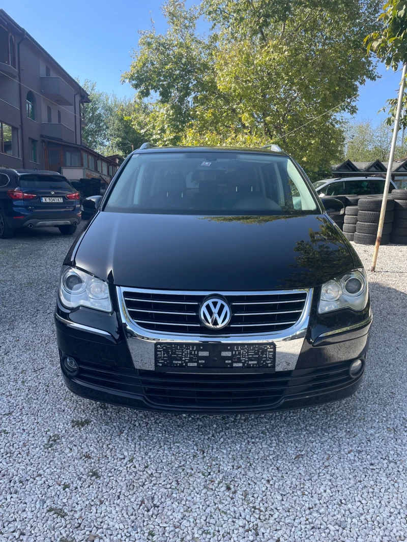 VW Touran, снимка 15 - Автомобили и джипове - 47461768