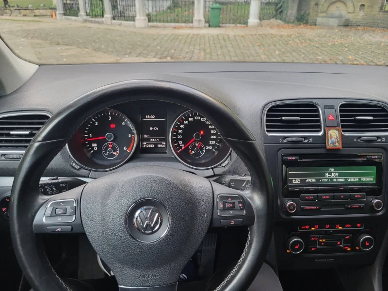 VW Golf 1.6TDI-2013-Нов Внос, снимка 14 - Автомобили и джипове - 47550828