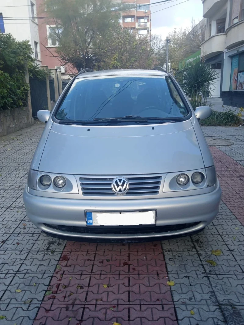 VW Sharan 1.9 TDI, снимка 1 - Автомобили и джипове - 48002875