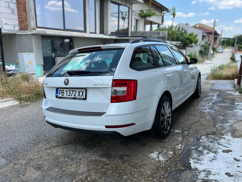 Skoda Octavia 1.6 dsg, снимка 3 - Автомобили и джипове - 52812462