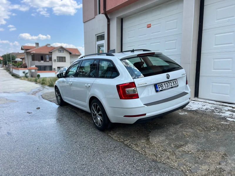 Skoda Octavia 1.6 dsg, снимка 2 - Автомобили и джипове - 52812462