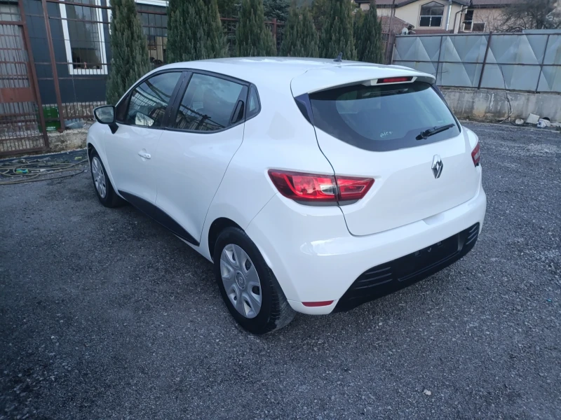 Renault Clio 1.5Dci Euro 6 , снимка 12 - Автомобили и джипове - 49497589