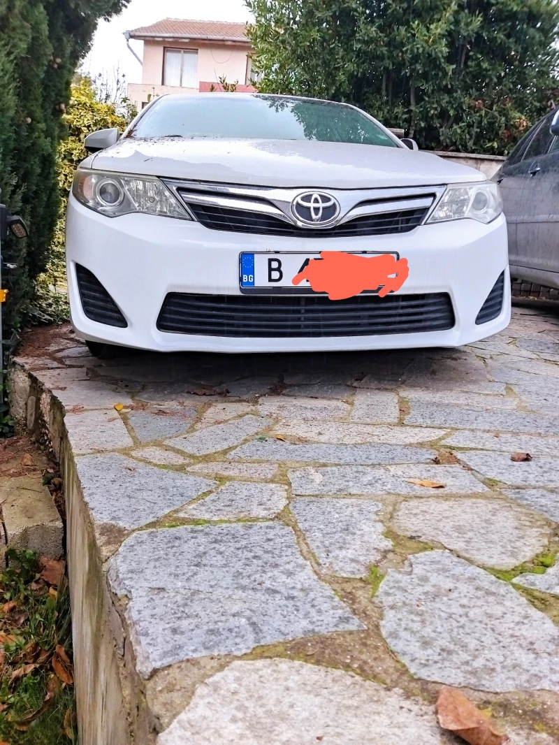Toyota Camry, снимка 17 - Автомобили и джипове - 51487404