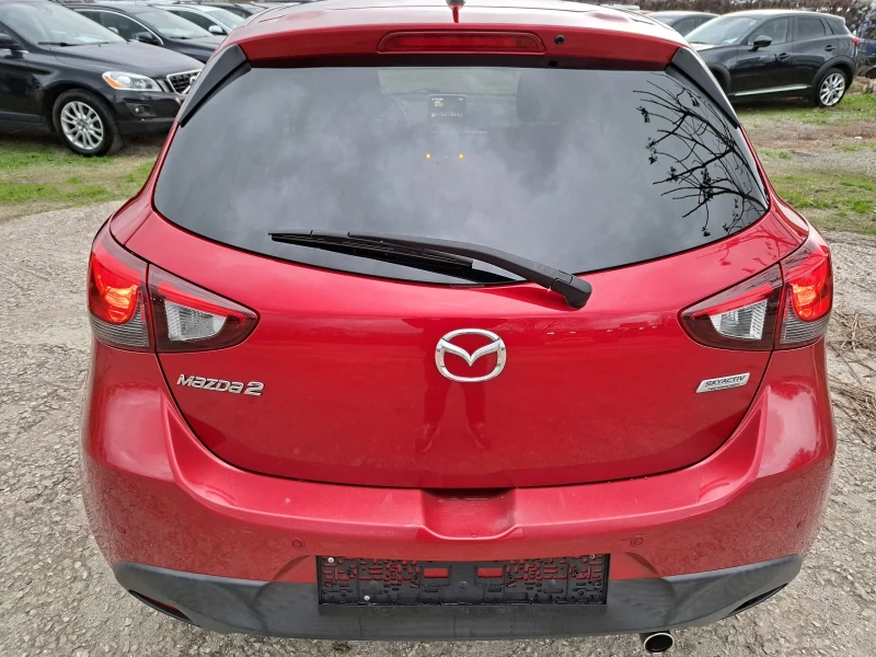 Mazda 2 1.5 i full, снимка 6 - Автомобили и джипове - 52667843