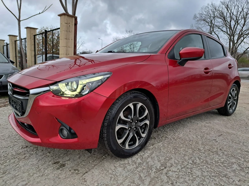 Mazda 2 1.5 i full, снимка 4 - Автомобили и джипове - 52667843