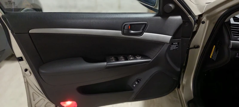 Hyundai Sonata NF, снимка 4 - Автомобили и джипове - 52675841